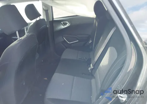 2021 Kia Soul Ex z USA, uszkodzony, nr VIN KNDJ33AU6M7737134